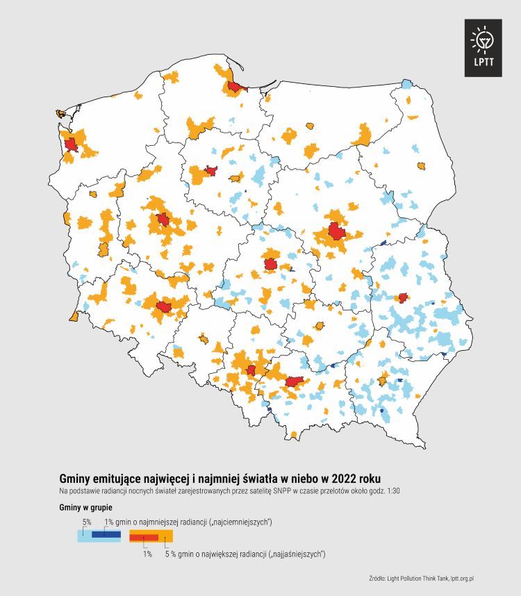 Gminy emitujące najwięcej i najmniej światła w niebo w 2022 roku, źródło: raport LPTT