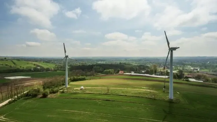 OnGeo - zdjęcie z drona wiatraki