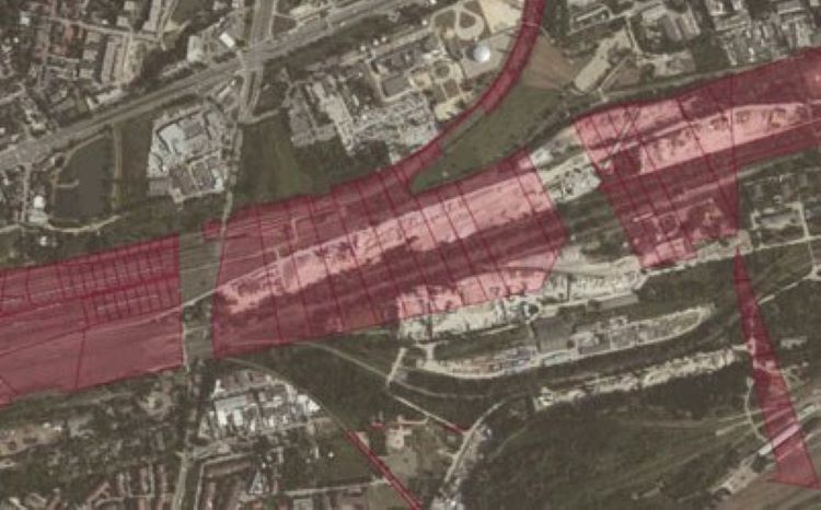 Teren zamknięty w geoportalu na mapie, geoforum.pl