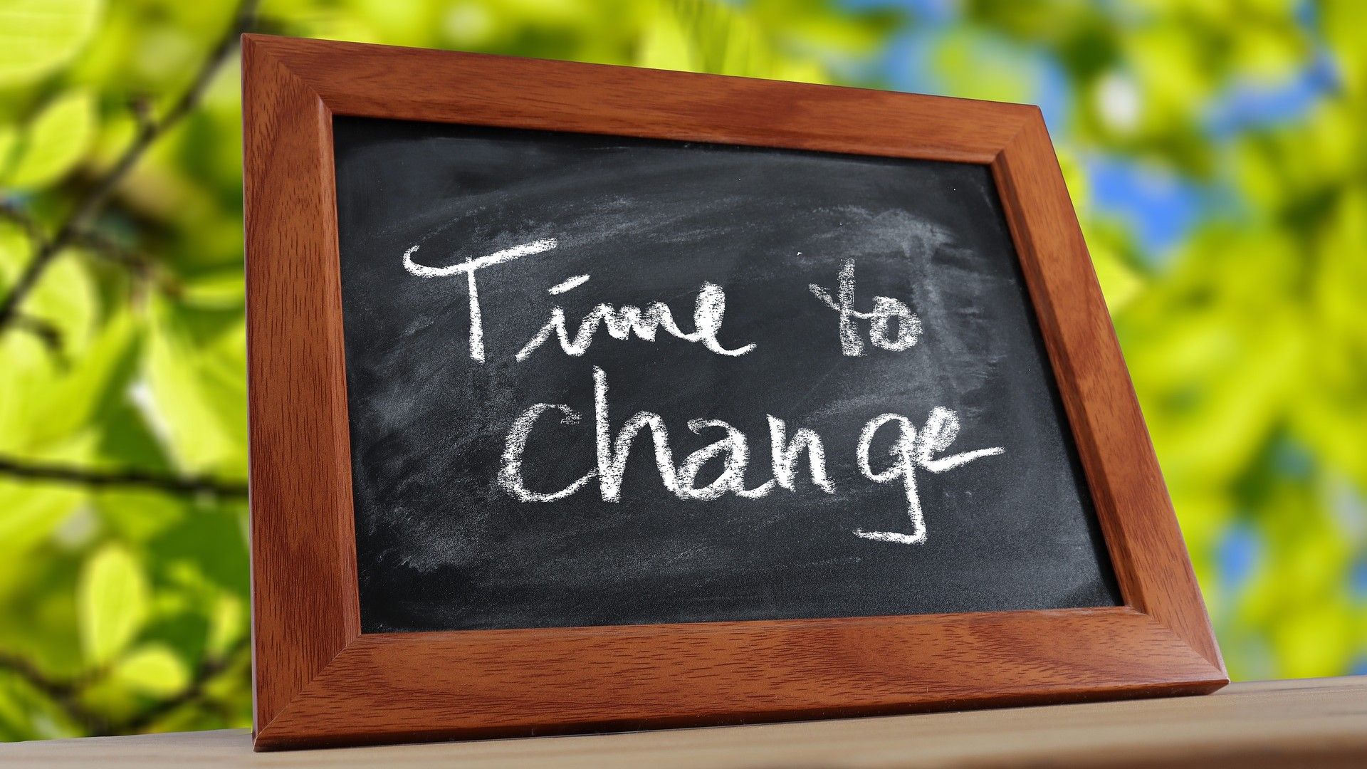 Aż 84% ankietowanych Europejczyków opowiada się za zlikwidowaniem konieczności zmiany czasu.