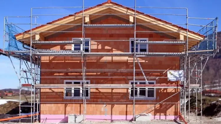 Dokumenty potrzebne do sprzedaży domu w trakcie budowy