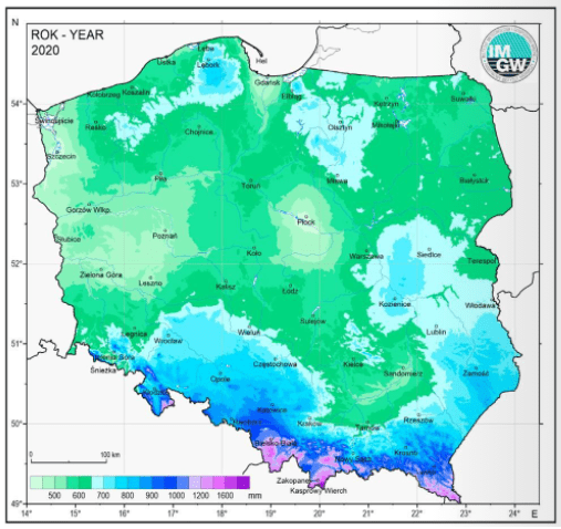 Średnioroczna suma opadów w Polsce w 2020r. źródło: Raport IMGW-PIB 2020