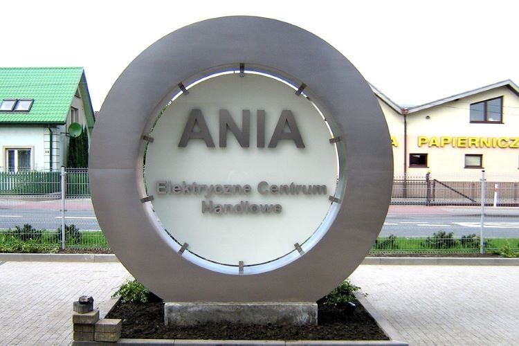 Urządzenie reklamowe, fot. azreklama.pl